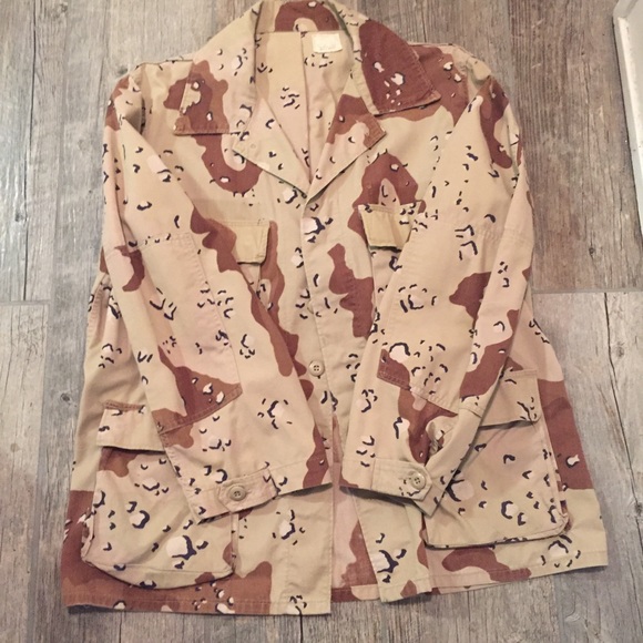 Other - Camo print jacket